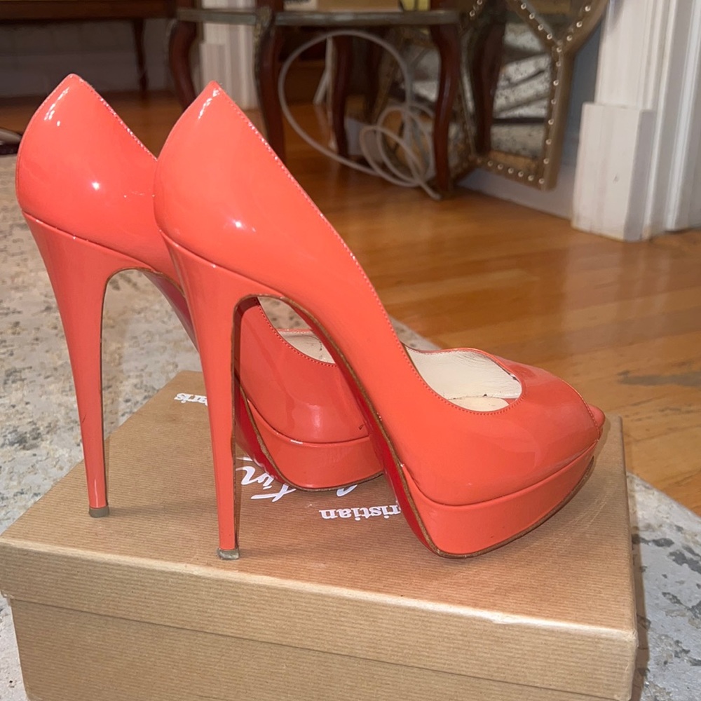 Coral Lady Peep Christian Louboutin